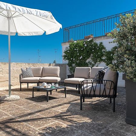 Palazzo Charlie Bed and Breakfast Lecce Exteriör bild
